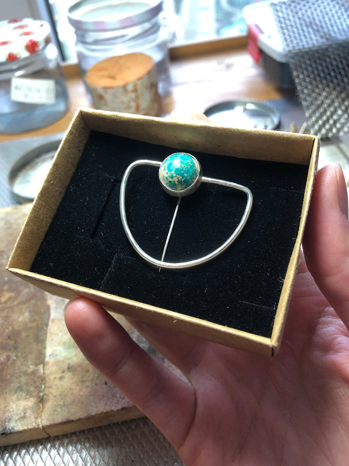 Handmade 925 Sterling Silver Turquoise Stone Brooch, Stone Brooch Made of Silver Round Wire, Special Design Stone Collar Pin