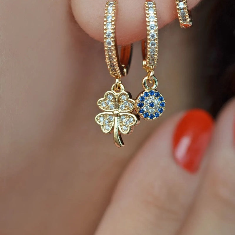 Gold Coloured Clover Detailed Triple Earring Set