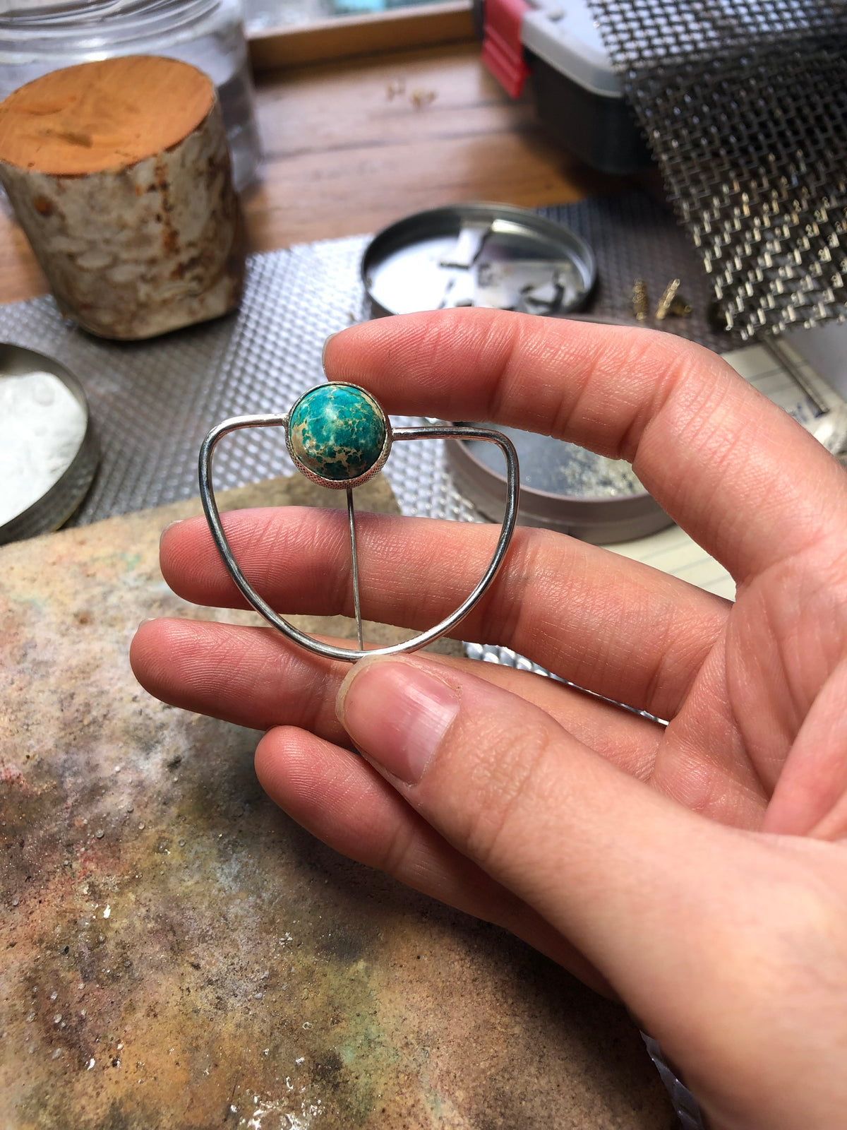 Handmade 925 Sterling Silver Turquoise Stone Brooch, Stone Brooch Made of Silver Round Wire, Special Design Stone Collar Pin