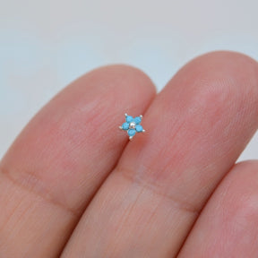 Silver Stone Firuze Blue Coloured Flower Nose Pin