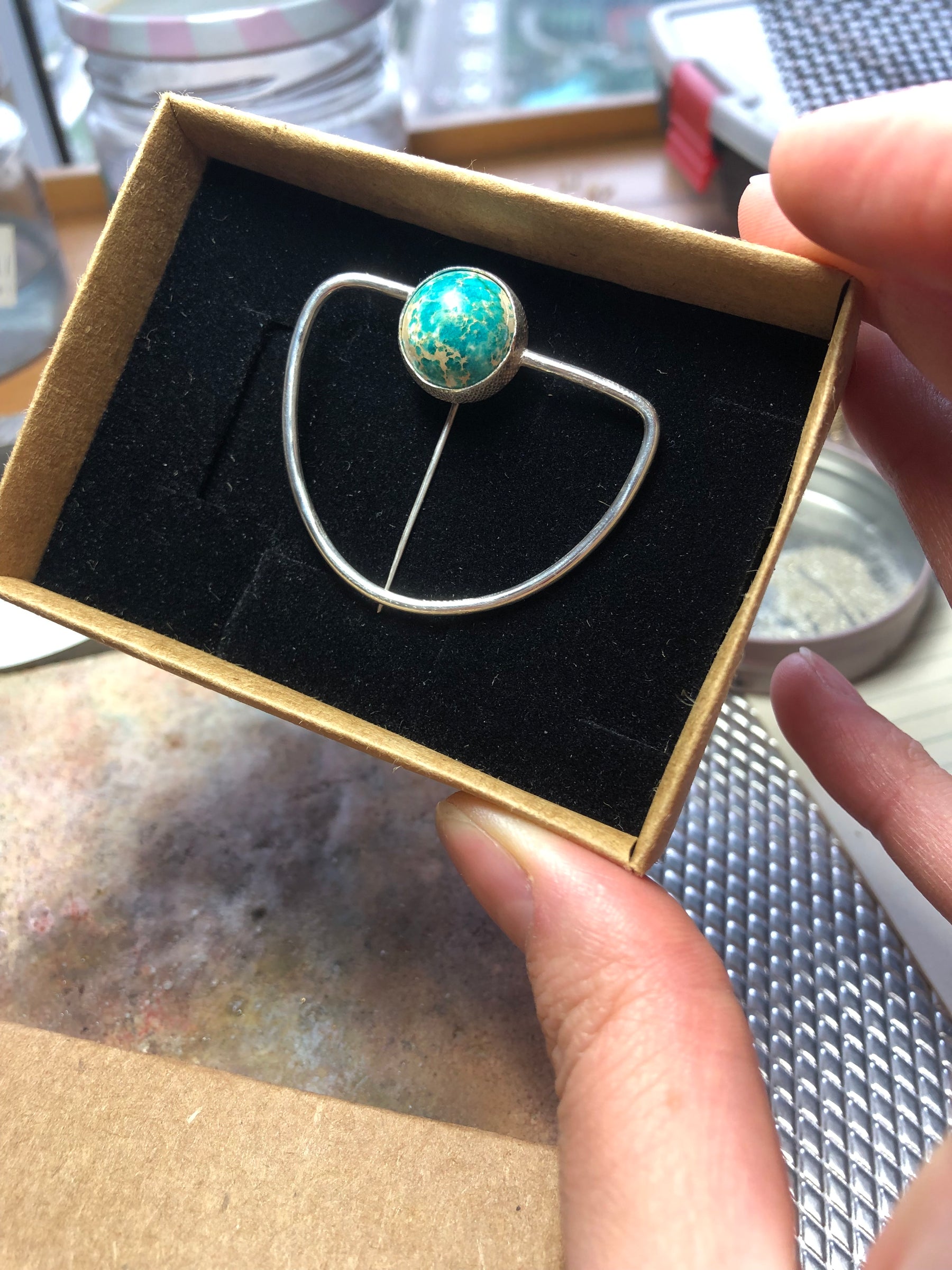 Handmade 925 Sterling Silver Turquoise Stone Brooch, Stone Brooch Made of Silver Round Wire, Special Design Stone Collar Pin